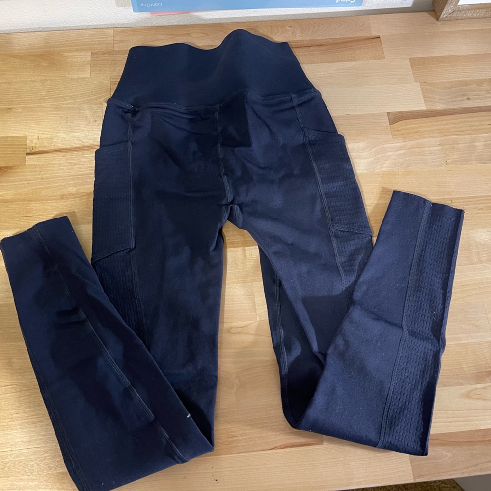 SculptKnit Fabletics Leggings